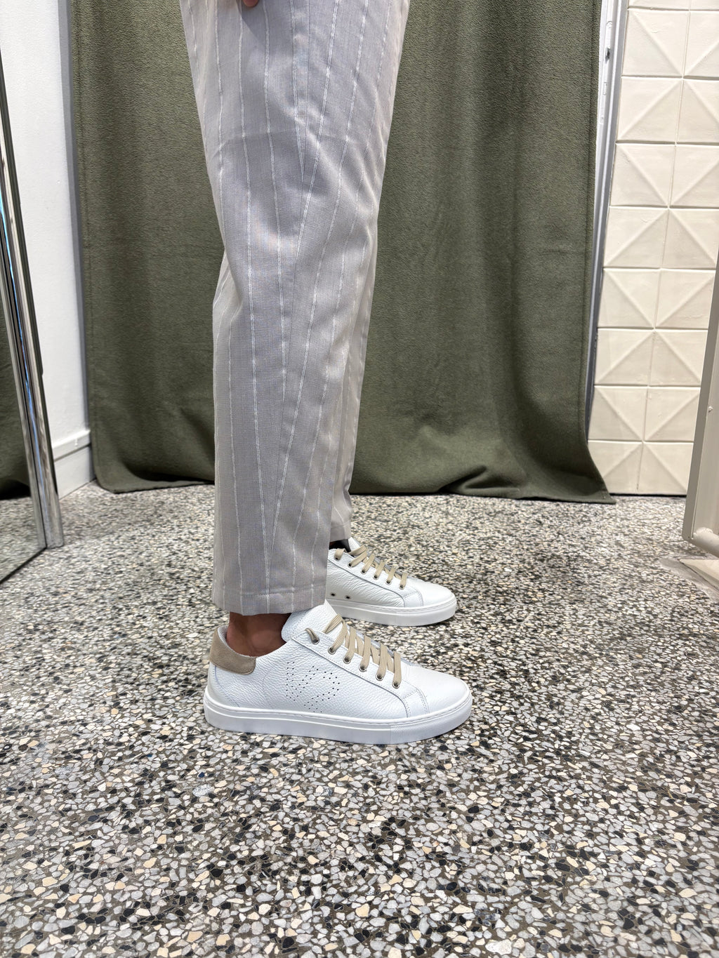 Sneakers V2