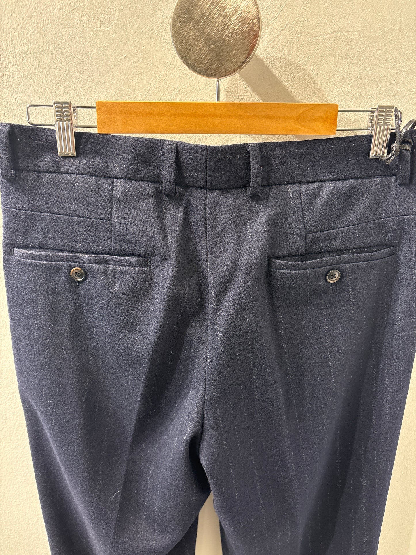 Pantalon de costume marine rayure tennis